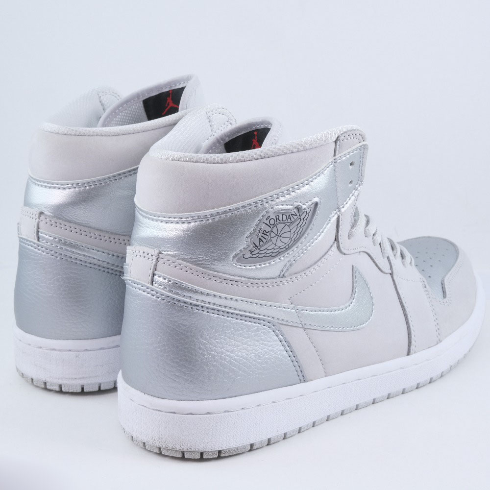 NIKE】ナイキ AIR JORDAN1 HIGH エアージョーダン ハイカット DC 1788 029 レザー グレー メンズ スニーカー【中古】｜ NIKE｜店舗買取｜シューズ＞スニーカー｜USEDのアパレル通販サイト SMASELL（スマセル）