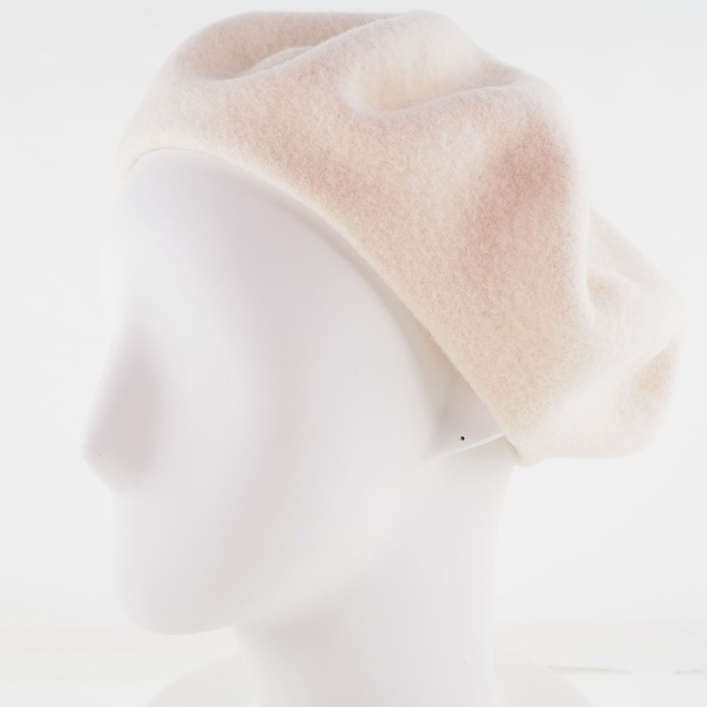 シャネル 白いベレー帽 絶対一番安い - 帽子