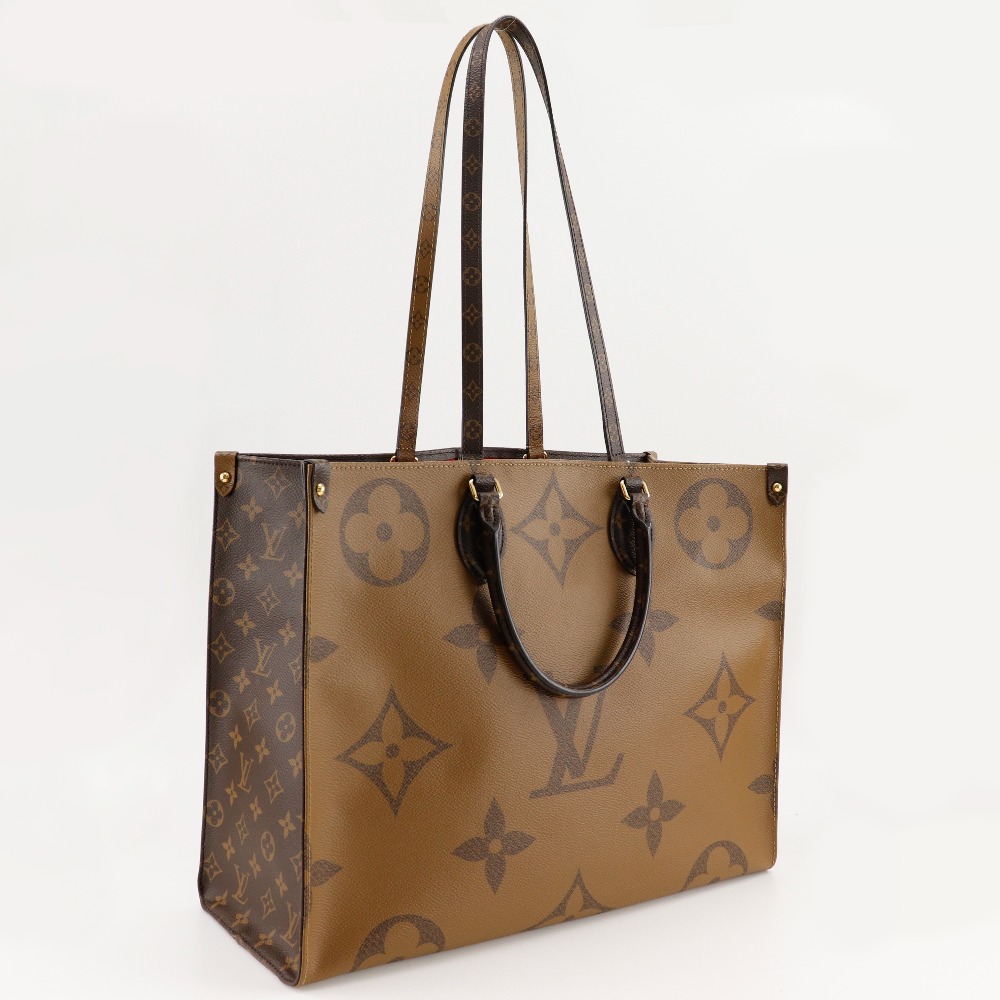 LOUIS VUITTON】ルイ・ヴィトン オンザゴーGM モノグラム ジャイアント 2WAYショルダー M45320  モノグラムキャンバス×モノグラムリバース 茶 TJ4159 レディース トートバッグ【中古】｜LOUIS VUITTON｜店舗買取｜バッグ＞トートバッグ｜USEDのアパレル通販サイト  ...