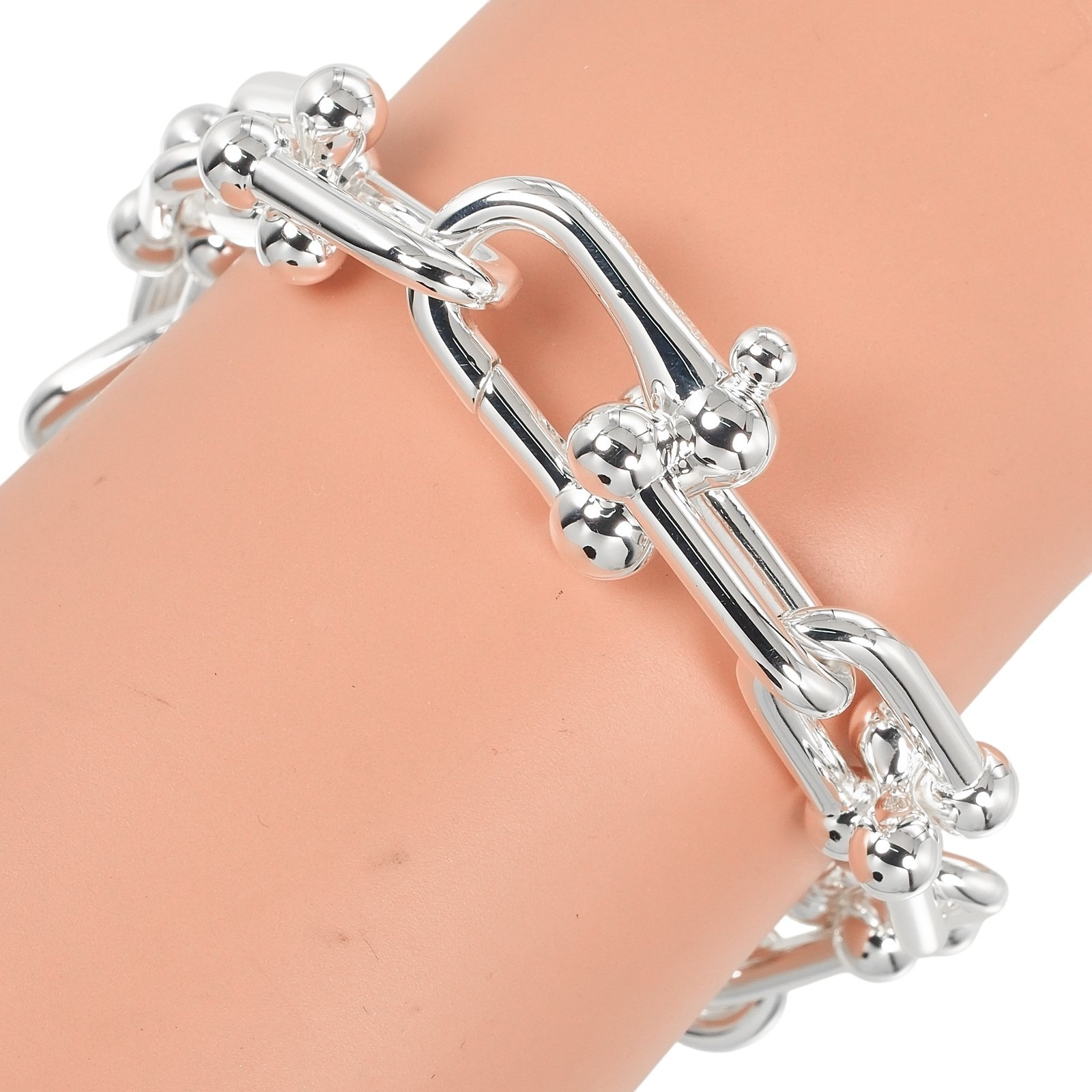 TIFFANY&Co. hardware large link Bracelet Wrist Size6.6