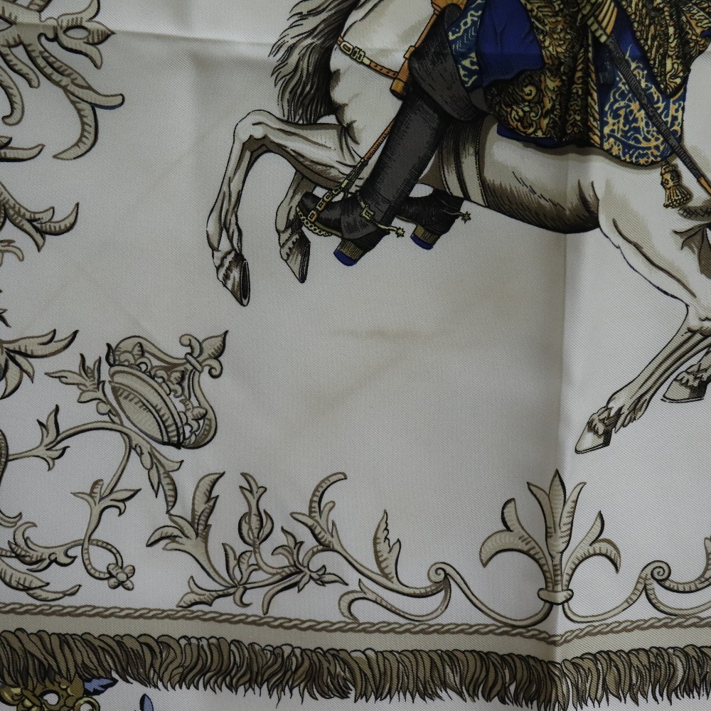 HERMES】エルメス カレ90 LVDOVICVS MAGNVS 白い馬に跨ったルイ14世 