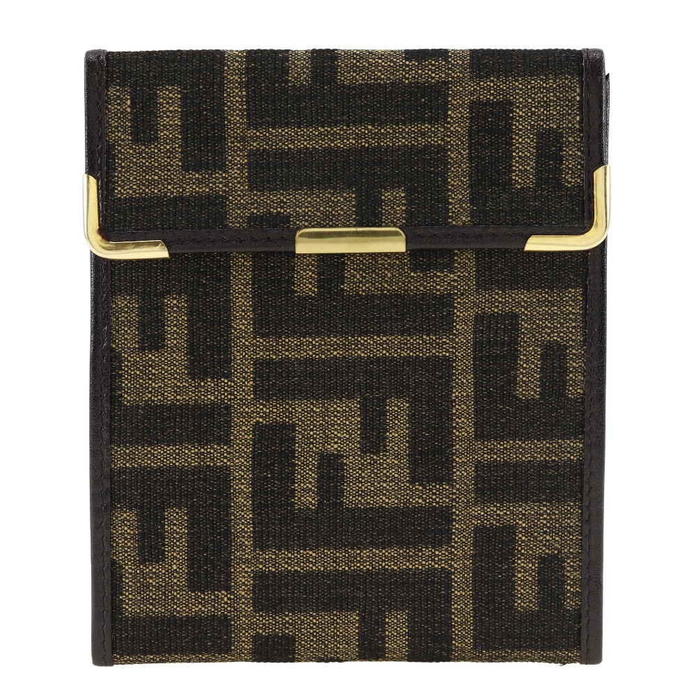 FENDI】フェンディ ズッカ ヴィンテージ キャンバス 茶 ユニセックス 札入れ【中古】｜FENDI｜店舗買取｜財布/小物＞財布｜USEDのアパレル通販サイト  - SMASELL（スマセル）