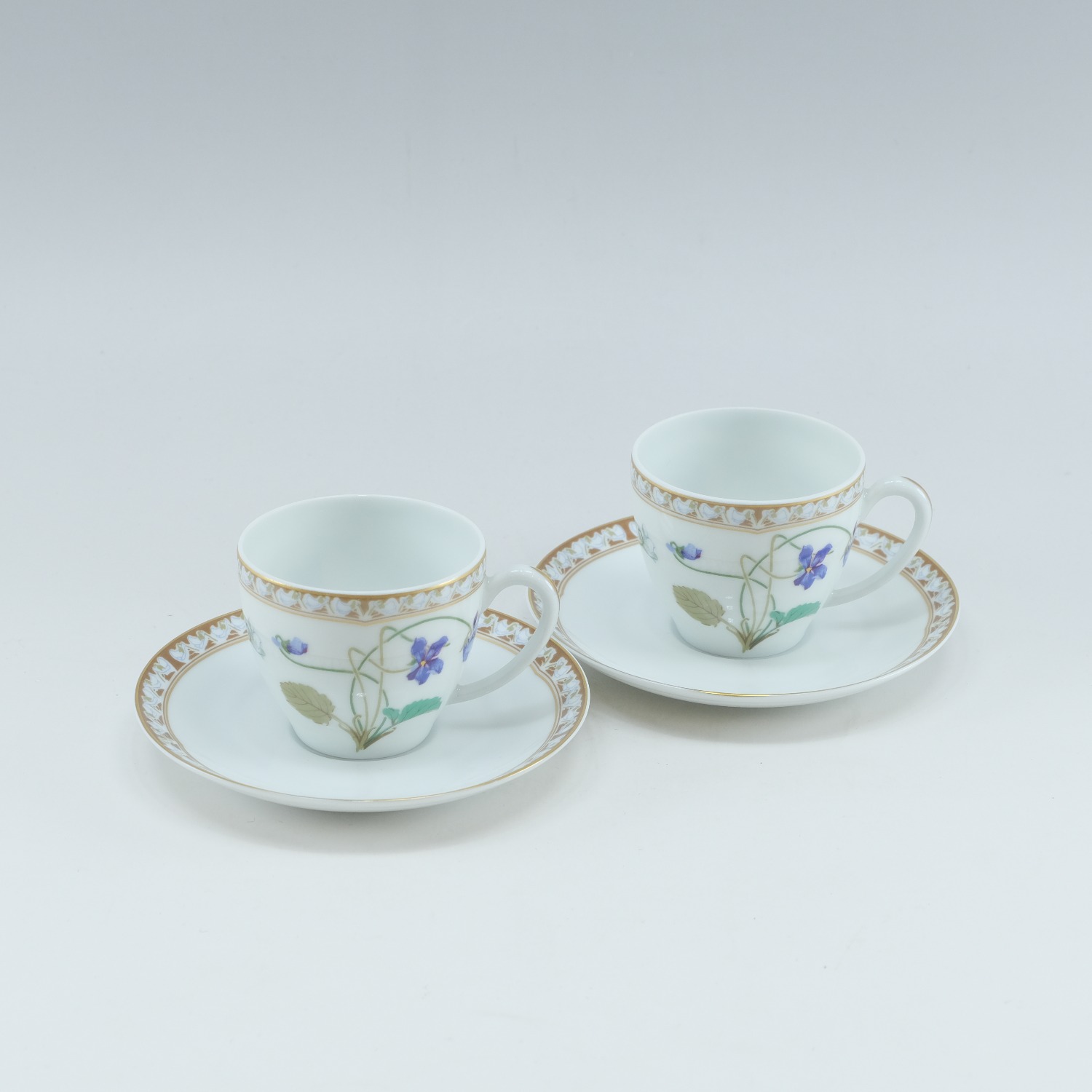 アビランド アンペラトリスユジェニー　カップ＆ソーサー　リモージュ 2448 アビランド アンペラトリスユジェニー カップ＆ソーサー リモージュ