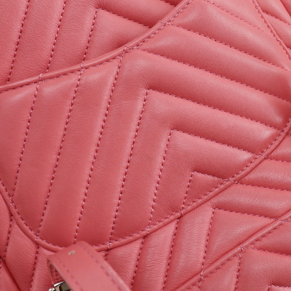 CHANEL Chevron Backpack Daypack A91121 V-Stitch Chain Backpack