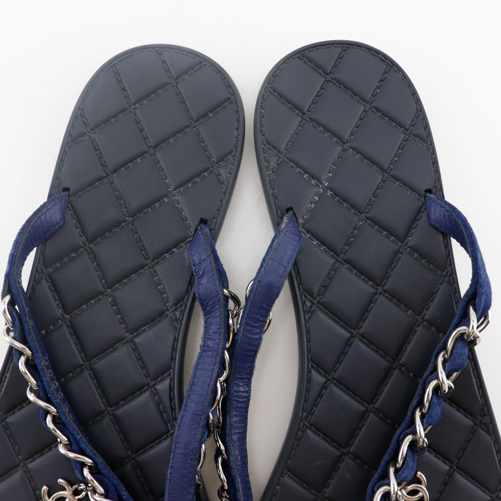 CHANEL COCO Mark Beach sandal G30880 Chain Black / navy rubber