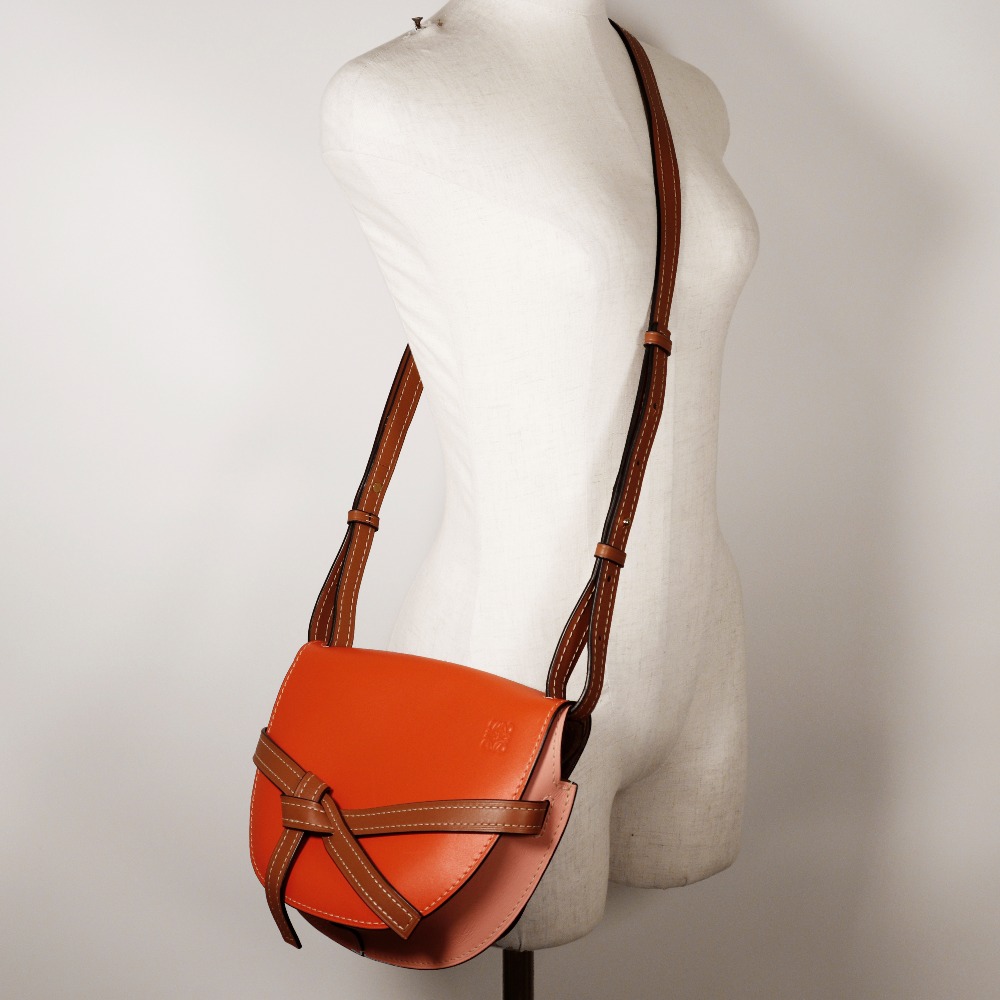 LOEWE】ロエベ ゲートスモール 321.54.T20 カーフ オレンジ/ピンク