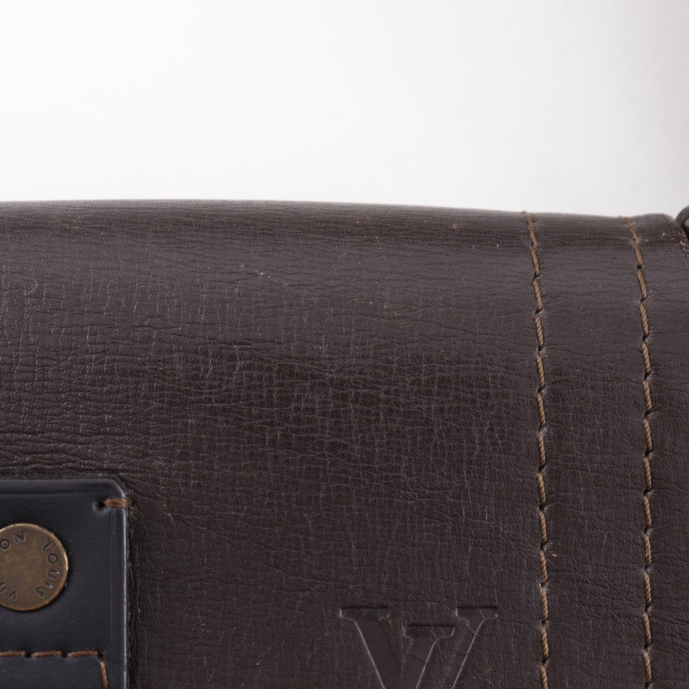LOUIS VUITTON Yuma Shoulder Bag M92995 Utah Line Brown leather