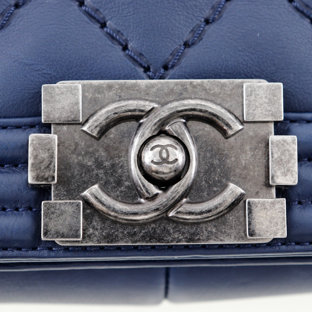 バッグ CHANEL Boy chanel Shoulder Bag ChainShoulder Matelasse Navy blue