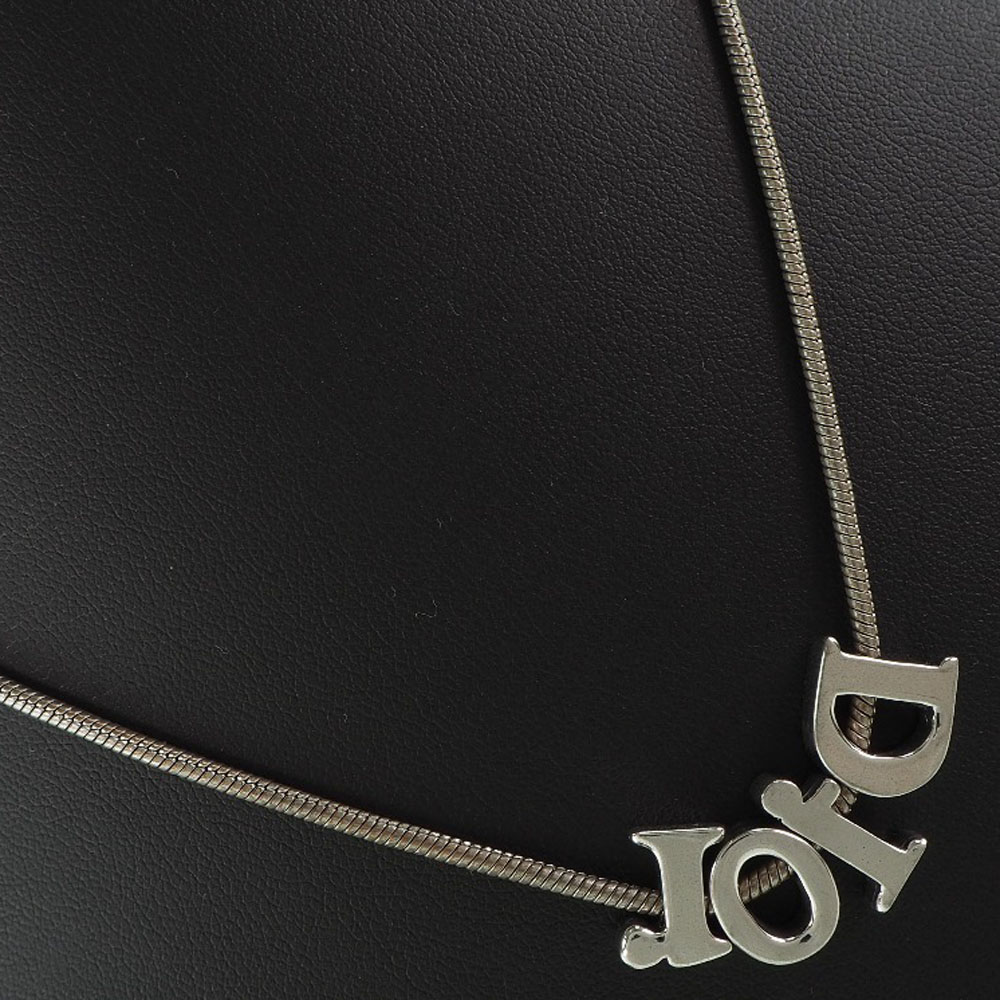 Dior】クリスチャンディオール 金属製 シルバー レディース ネックレス 