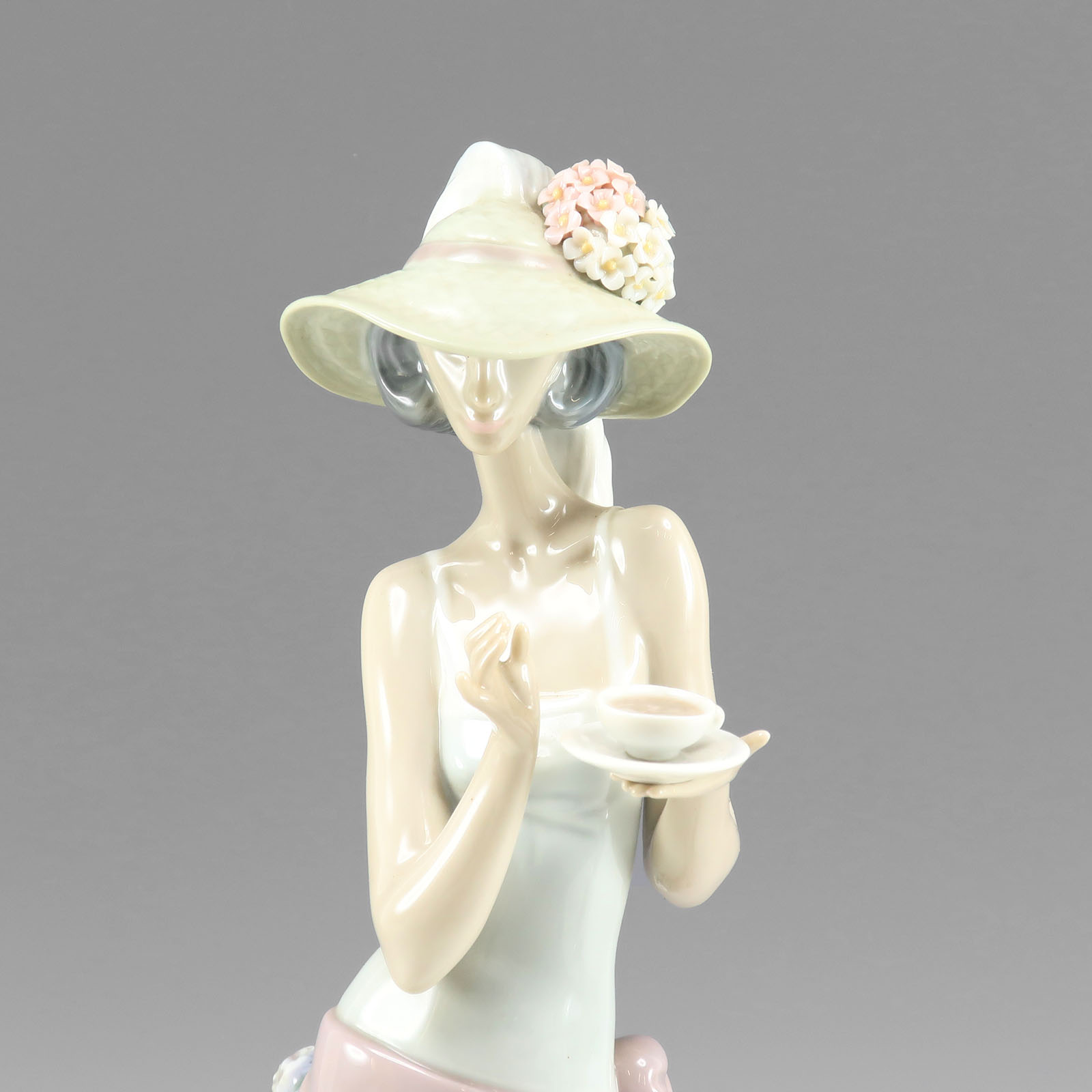 Lladro tea time Figurine object 5470 _ | eBay